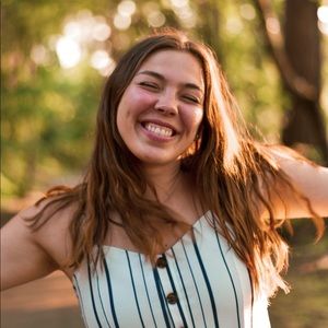 Meet your Posher, Madison